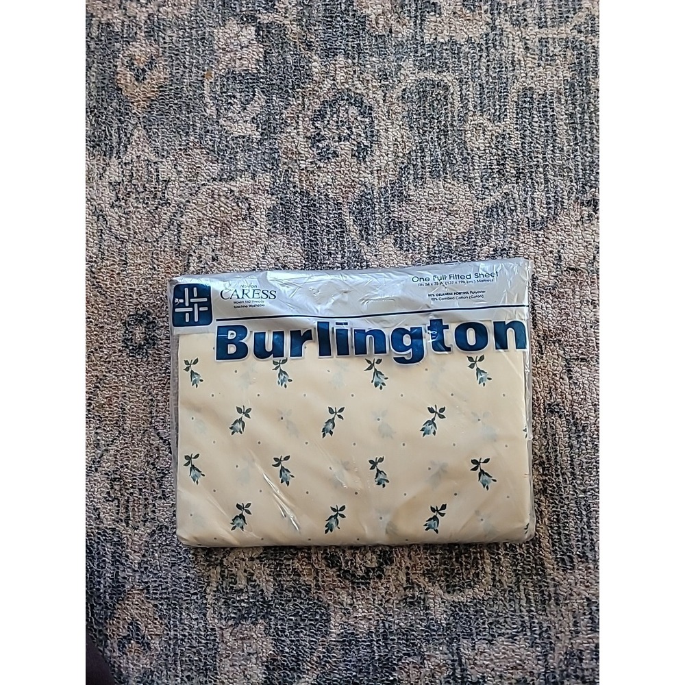 NOS VTG 1970's Burlington MCM Caress Floral No Iron Full Fitted Sheet USA
